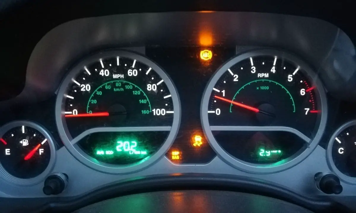 Why Are My Jeep Wrangler's ABS & Traction Control Lights On